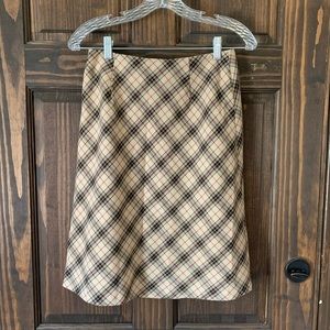 Worthington plaid pencil skirt size 4 petite